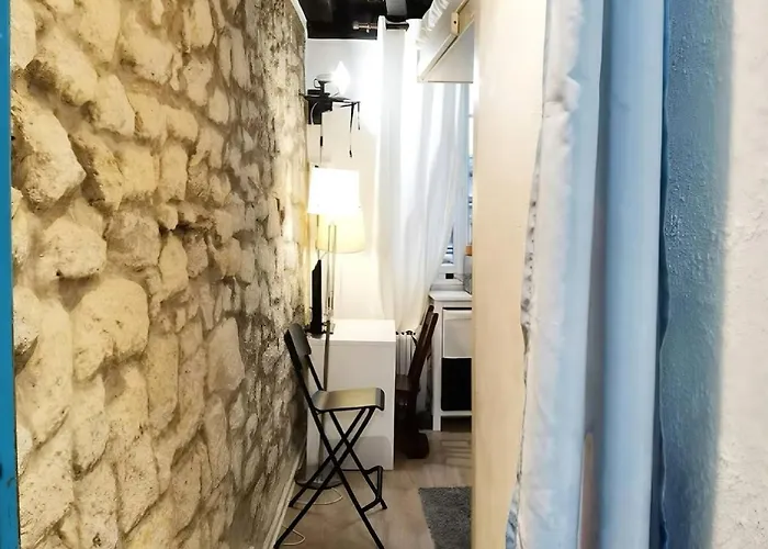 Daire Cute Marais Near Metro Heart Of N4-22 *